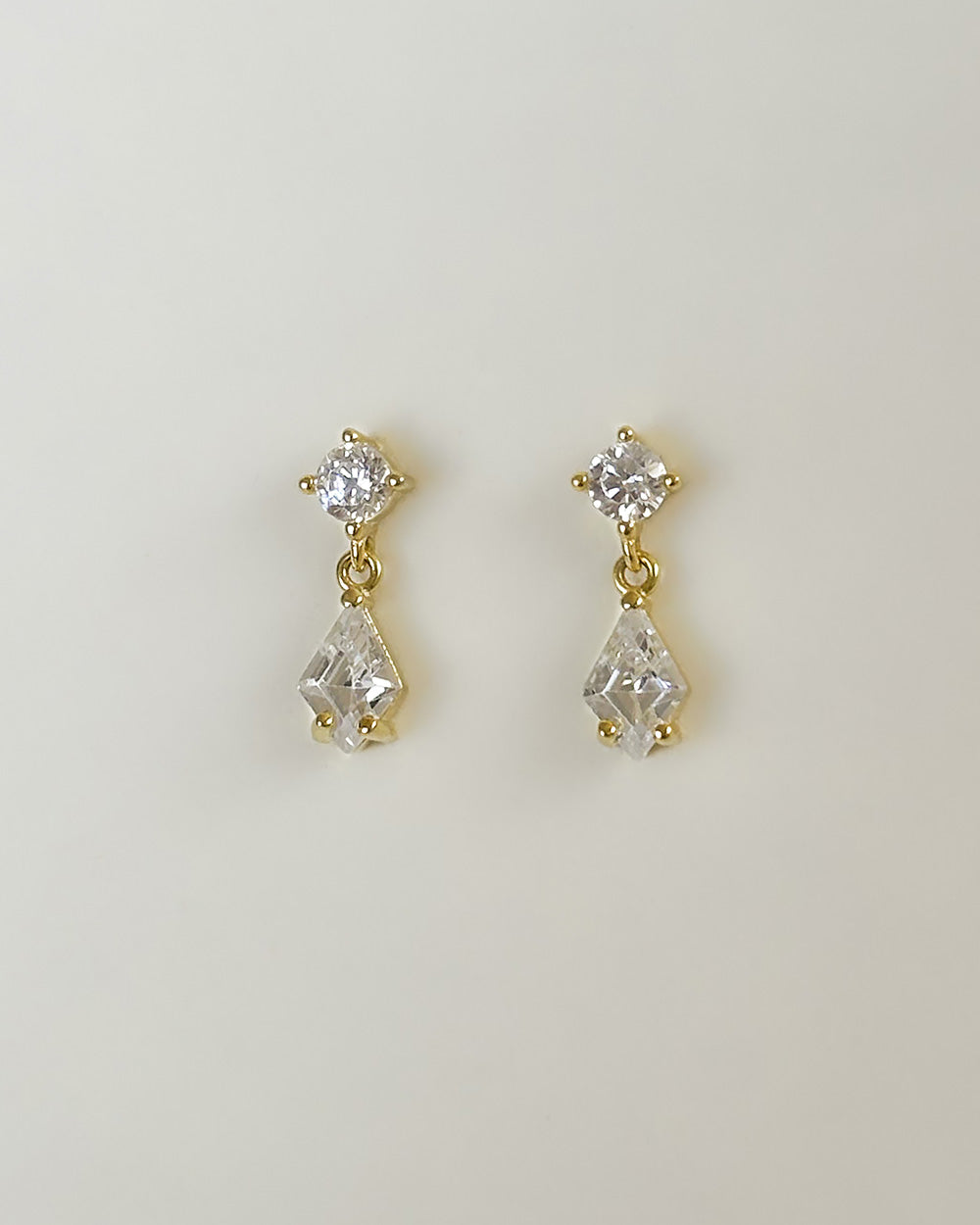 Arya Earrings