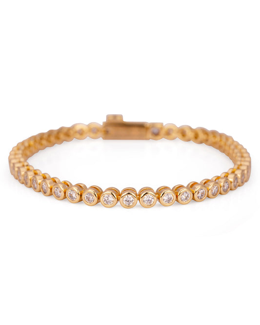 925 sterling silver round bezel tennis bracelet close-up in gold