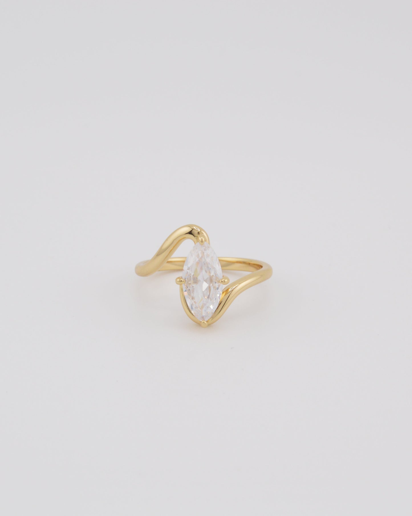 Lumi Marquise Ring